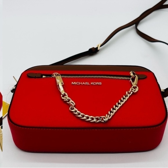 MICHAEL KORS LARGE EW ZIP CHAIN CROSSBODY BAG RED/GOLD - Picture 11 of 13